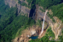 Nohkalikai waterfalls_Meghalaya (3)